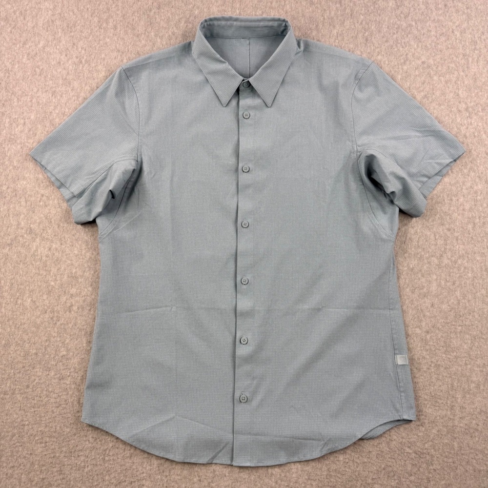 Lululemon Shirt Mens Medium Blue Airing Easy Wovenair Button Up Short Sleeve